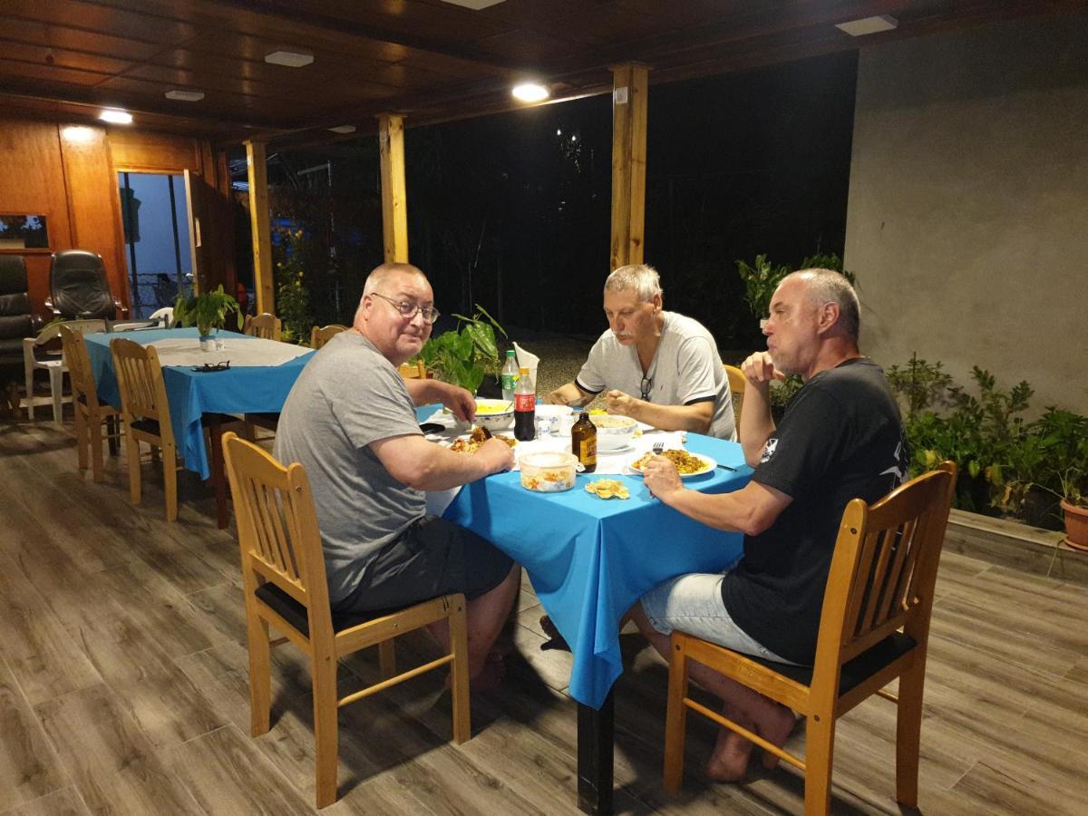 Fuvahmulah Inn Eksteriør billede